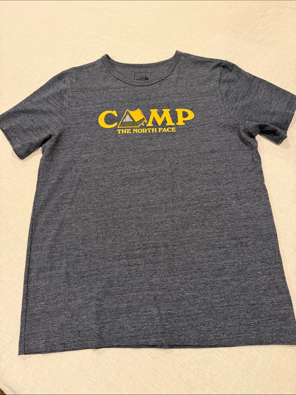 The North Face Camp Graphic T-Shirt Gray Heather women’s Medium Short Sleeve